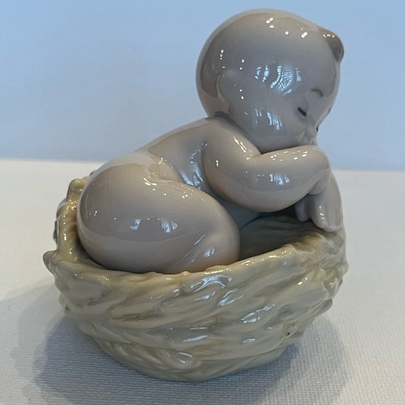 Lladro Nao “Where Do Babies Come From”? Nest - Picture 6 of 7